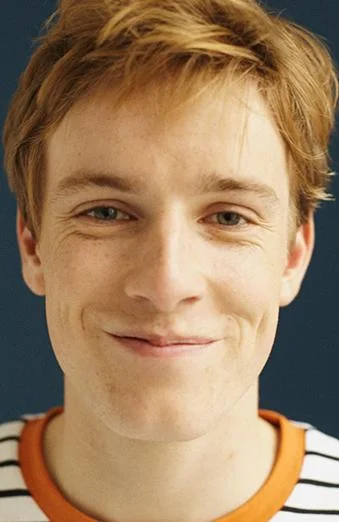 Луис Хофманн