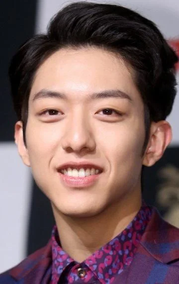 Ли Чжон Шин